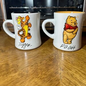 RARE 2 Winnie Pooh Tigger coffee mugs, A.A. Milne E.H. Shepherd The Disney Store